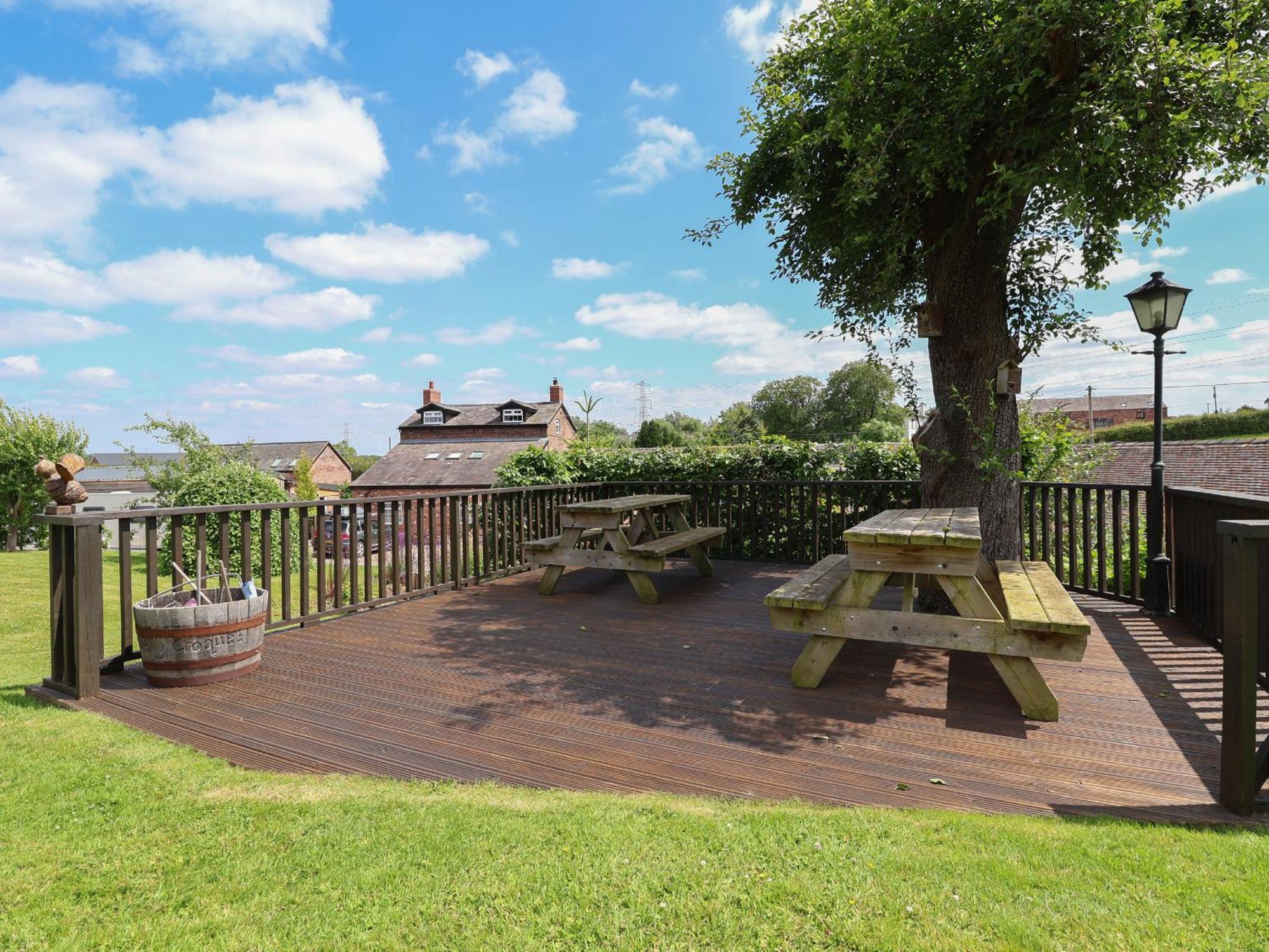 The Parlour Villa Chester Exterior photo